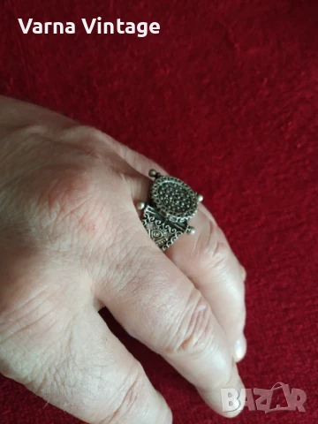 Реплика на средновековен пръстен.