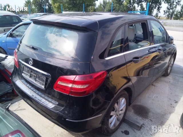 Mercedes-Benz B 180 на части, снимка 5 - Автомобили и джипове - 41338685
