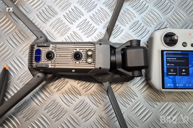 DJI Mavic 3 Classic + DJI RC (Smart Controller), снимка 5 - Дронове и аксесоари - 53666355