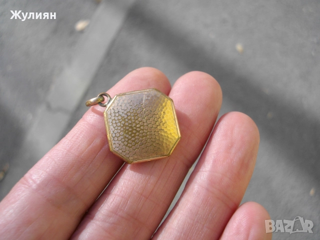 СТАРА ПОЗЛАТЕНА ВИСУЛКА ЗА КЮСТЕК , снимка 6 - Антикварни и старинни предмети - 51525072