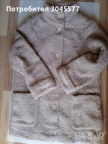 Палто дамско размер L - XL