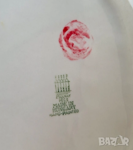 Порцеланова фигурка на Петел и Кокошки - Zsolnay Унгария, 20те години, снимка 10 - Статуетки - 53840996