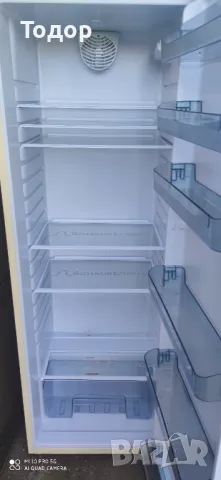 Хладилник, снимка 3 - Хладилници - 49943627