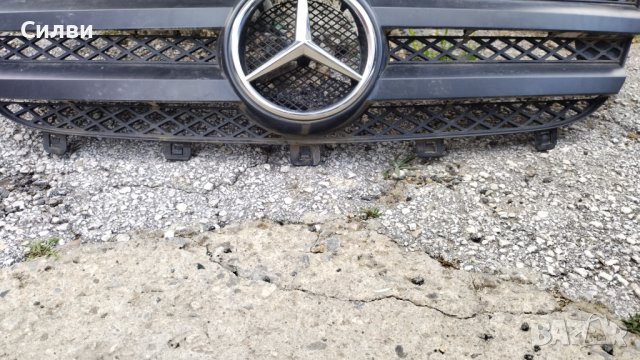 Предна решетка за Мерцедес Спринтер от Mercedes Sprinter, снимка 5 - Части - 41659931