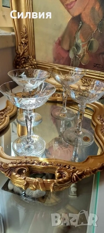 Ретро кристални малки чаши, снимка 4 - Антикварни и старинни предмети - 53433790