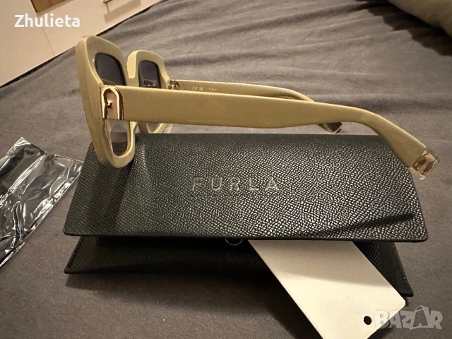 Слънчеви очила Furla, снимка 2 - Слънчеви и диоптрични очила - 53249076