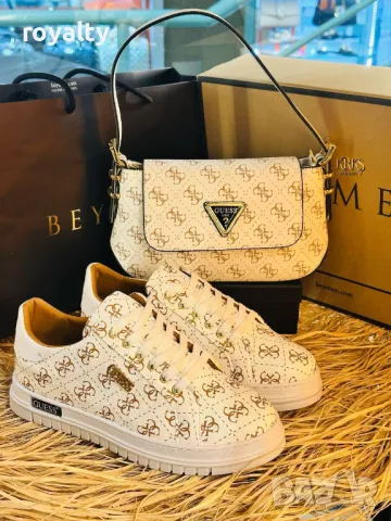 Guess дамски комплекти Различни модели , снимка 4 - Маратонки - 49236578
