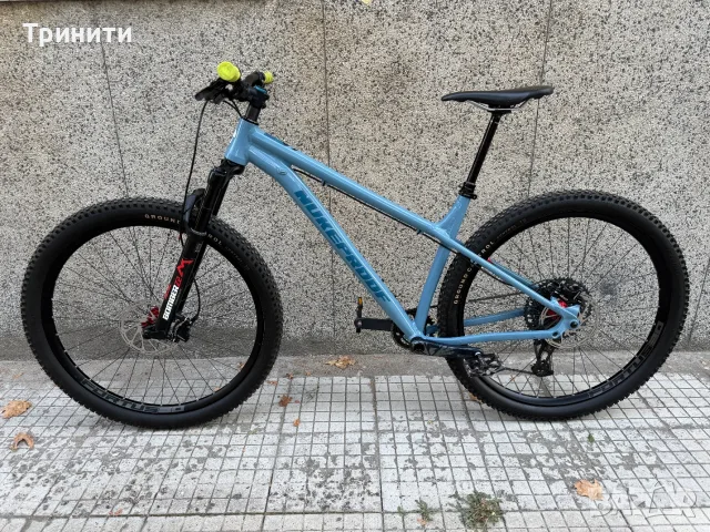 Nukeproof Scout Al 29''/Sram GX Eagle AXS/Marzocchi Bomber Z2/Hope