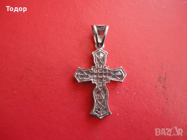 Страхотен кръст с камъни , снимка 3 - Колиета, медальони, синджири - 49604731