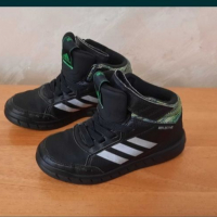 Adidas-Много Запазени, снимка 3 - Детски маратонки - 36490481