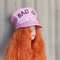 BAD GIRL Розова шапка от лак /винил/, снимка 5 - Шапки - 41085491