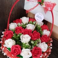Страхотна кошница със сапунени рози, снимка 5 - Изкуствени цветя - 36983017
