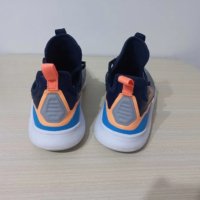 nike free tr8 100% оригинл 42 номер 27 см стелка, снимка 6 - Спортни обувки - 44358269