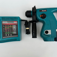 Makita BHR200 - Акумулаторен перфоратор 24V 3.3Ah, снимка 1 - Други инструменти - 44839827