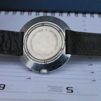 Рядък модел часовник ''Ракета'' 43 мм, снимка 5 - Антикварни и старинни предмети - 40350267