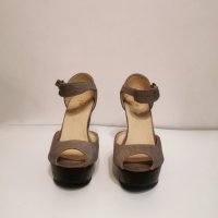 Дамски обувки с платформа Flavia, снимка 4 - Дамски обувки на ток - 41957585