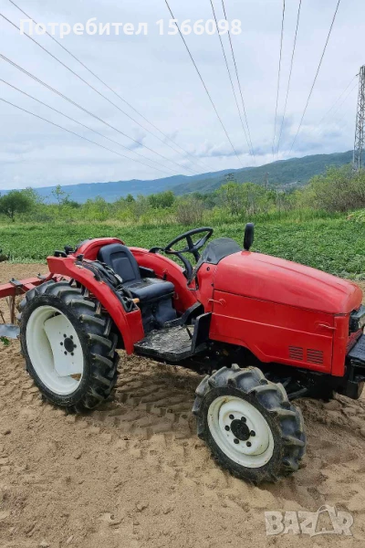 Трактор Mitsubishi, снимка 1