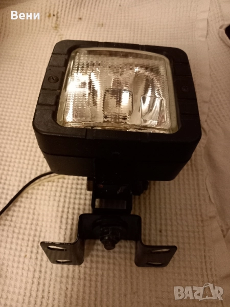 Халогенен фар , снимка 1