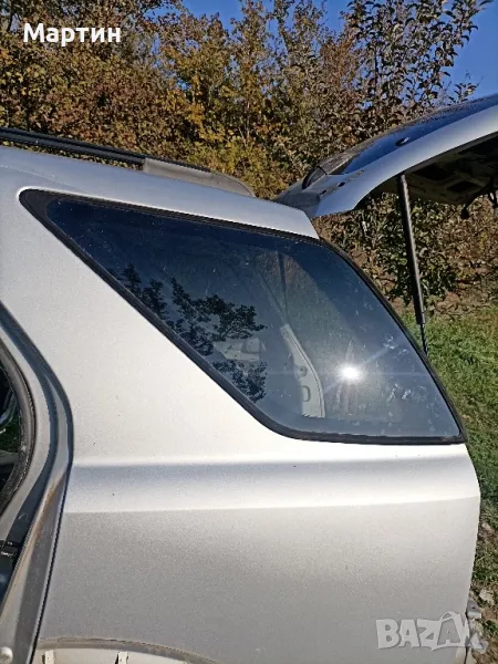 Стъкло - задно ляво странично допълнително ( ляво стъкло на багажника ) за Киа Соренто , снимка 1