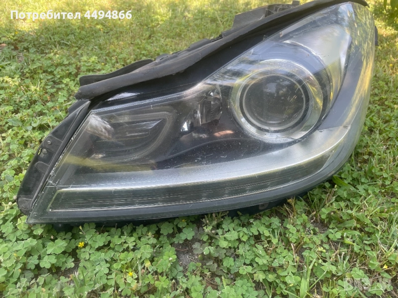 Ляв фар за Мерцедес W204, снимка 1