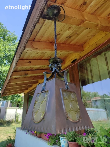 Полилеи, лампи тип фенер с елементи на ковано желязо и стъкленици , снимка 1