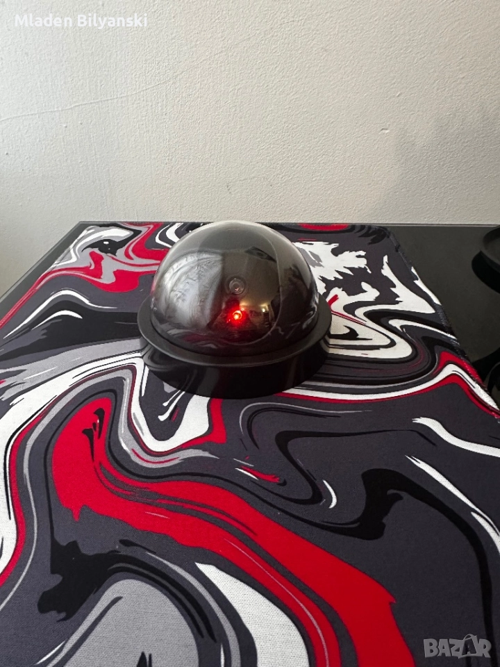 Реалистична фалшива охранителна камера, снимка 1