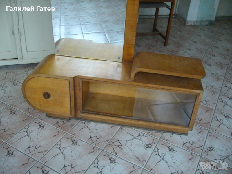 Тоалетка--скандинавски модел, снимка 1