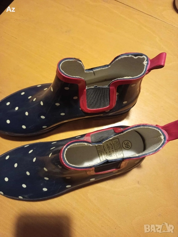 Нови гумени боти, снимка 1