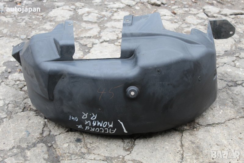 Заден, десен подкалник Хонда акорд 7 2.2 и-цтди 140кс комби 04г Honda accord 7 2.2i-ctdi 140hp 2004, снимка 1