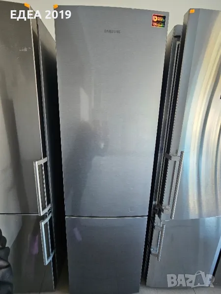 Хладилник с фризер SAMSUNG, снимка 1