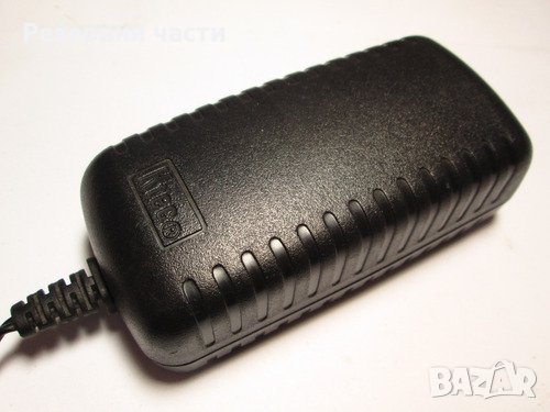 Зарядно JBL 18V - 2.5A, снимка 1