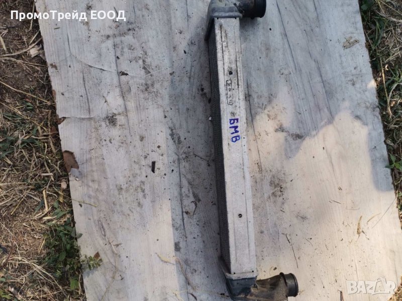 Интеркулер радиатор БМВ Е46 320Д BMW E46 320 39991113, снимка 1
