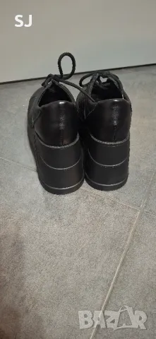 Дамски черни обувки на платформа- нови, не са носени. Размер 38, снимка 3 - Дамски ежедневни обувки - 49246845