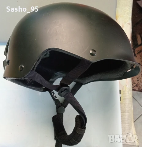 Каска Giro L , снимка 8 - Аксесоари и консумативи - 50676203