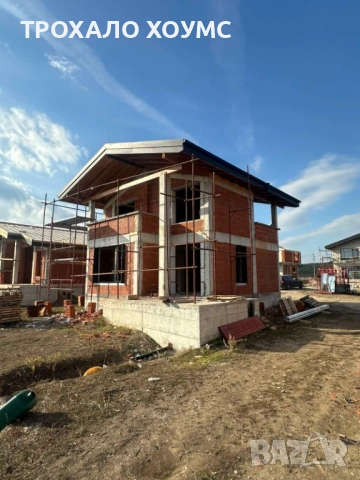 Самостоятелна къща в с.Алдомировци