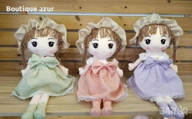 Мека детска кукла с рокля и шапка в нежни цветове 45 см, снимка 3 - Кукли - 44738528
