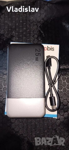 Преносима батерия 10 000mAh 25W, снимка 2 - Външни батерии - 53763009