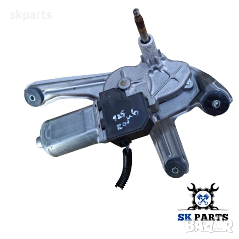 Моторче задна чистачка за Toyota Avensis T25 комби, снимка 2 - Части - 53509955