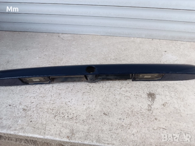 лайсна заден капак пасат б5