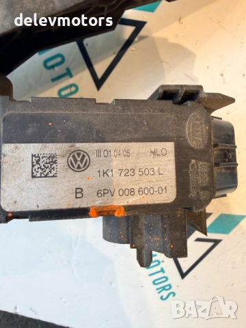 1K1723503L педал за газ от Volkswagen, снимка 2 - Части - 52489594