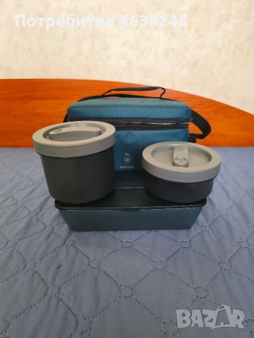 хладилна чантичка с три кутии 