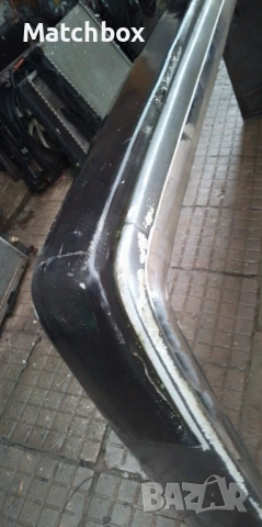 Задна броня за Мерцедес 124 седан, снимка 6 - Части - 49973490