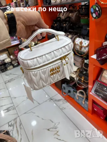 Miu Miu Дамска Чанта Миу Миу - Налични Различни Цветове Код E38, снимка 7 - Чанти - 50214847