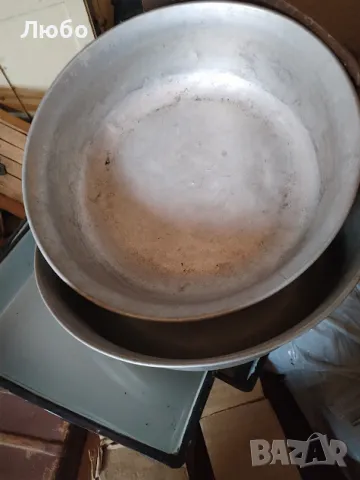 Продавам разни стари, легени, медни подноси и джезвета, кани, чаши, тави., снимка 3 - Други - 49878586