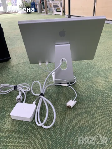 Монитор Apple, снимка 5 - Монитори - 49542072