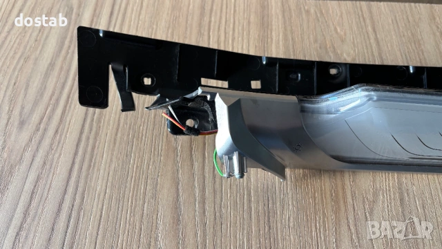 Осветление за врата на bmw 7 G12, снимка 3 - Части - 53771152