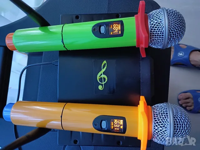 продавам безжични микрофони HED -WMS-12dual