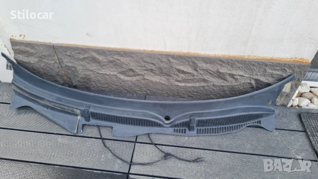 Кора с пръскалки под чистaчки Audi A3 2002г