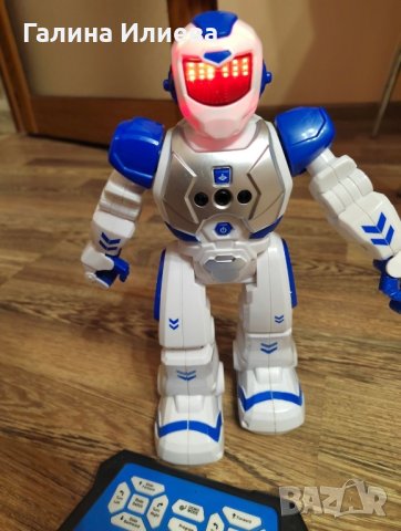 Танцуващ робот с дистанционно , снимка 1 - Електрически играчки - 42446641