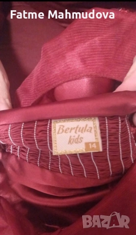 Червена детска рокля, снимка 2 - Рокли - 53496284